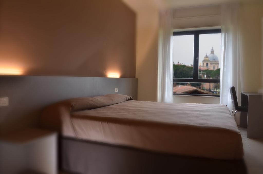 Th Assisi - Casa Leonori Hotel Buitenkant foto